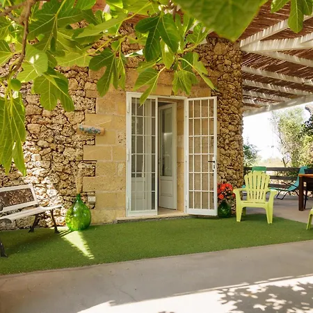Tenuta Rosa In Salento Taviano (Lecce)